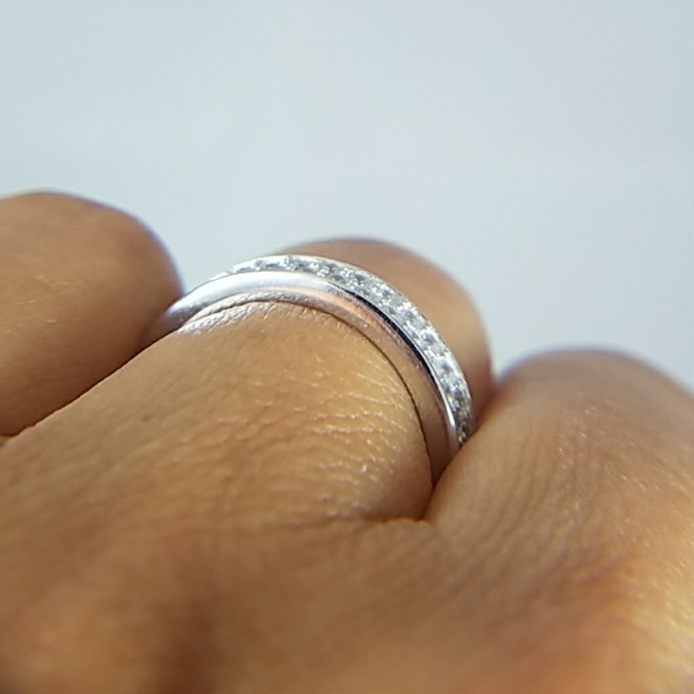 ETIRNITY WEDDING BAND 4.5MM WIDE - Picture 6 of 8