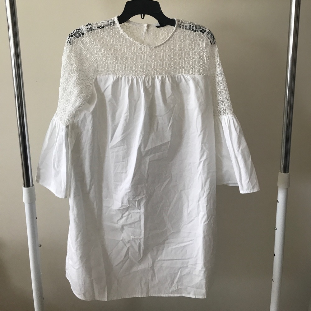 Bell sleeve white dress