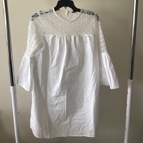 Bell sleeve white dress - Picture 1 of 1