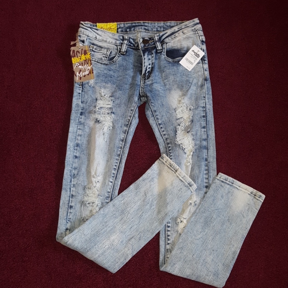 Skinny ripped Jean