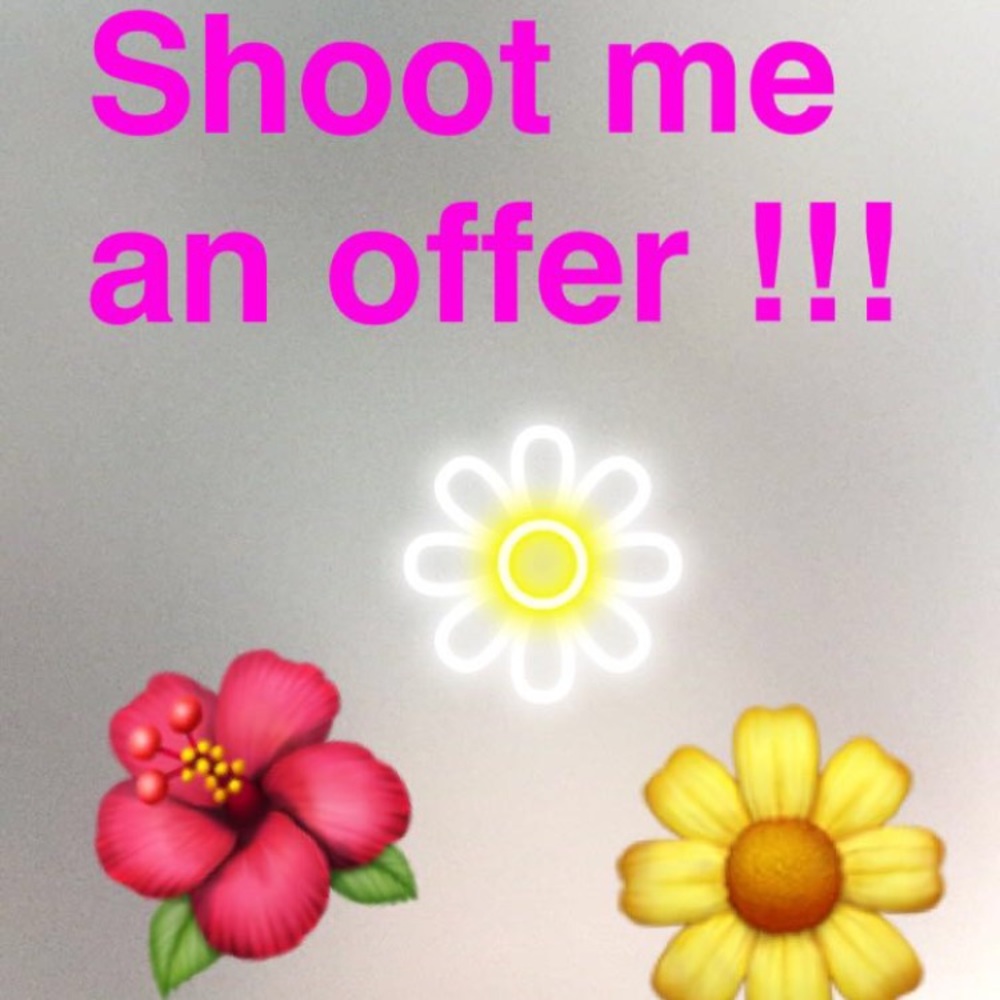 Any and all offers welcome💗🌟🌸