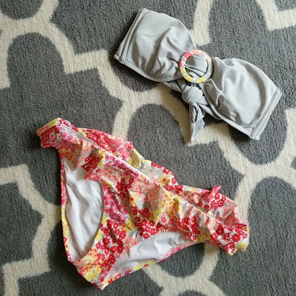 Victoria's Secret Floral Bandeau Bikini Size M