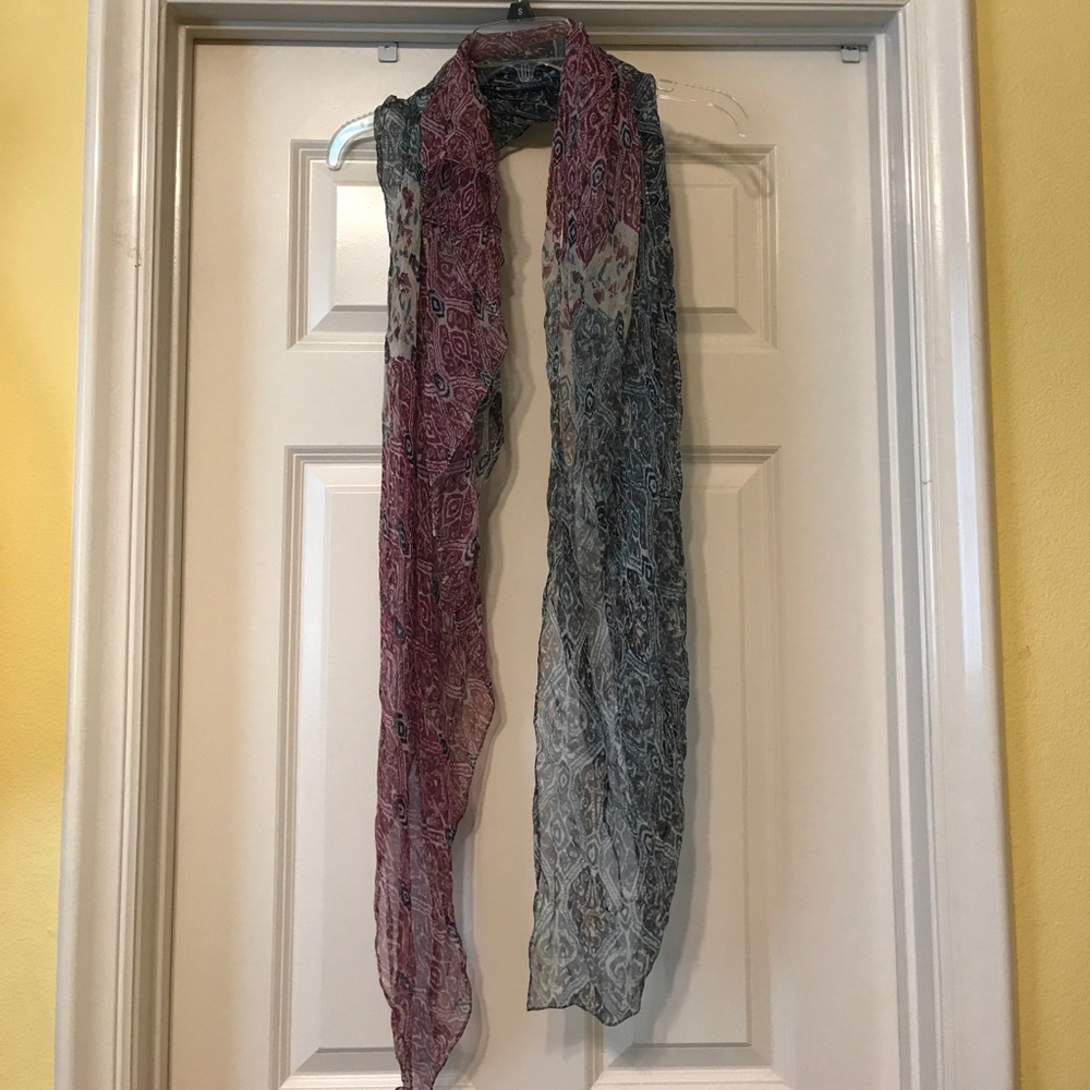 PINK AND BLUE LIGHT SCARF