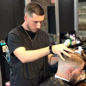 Meet your Posher, Taylor