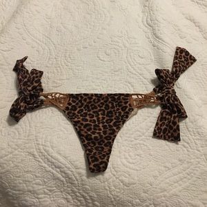 ACACIA Cheetah Print Crochet Bottoms