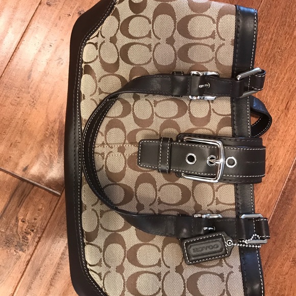 Brown coach purse - Picture 1 of 8