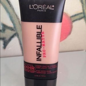 L'oréal Matte Light Finish