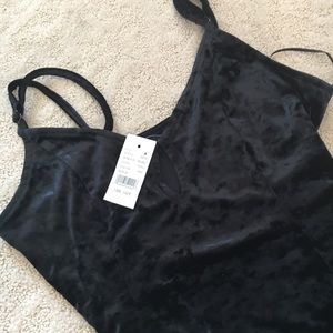 KENDALL & KYLIE VELVET DRESS