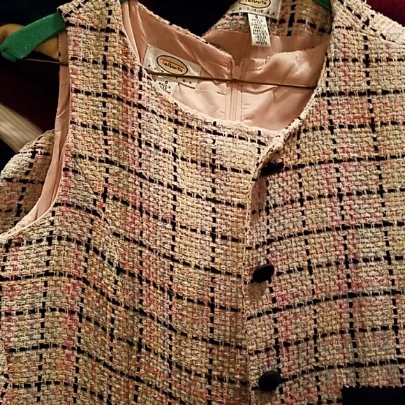 Suit dress - Picture 3 of 4