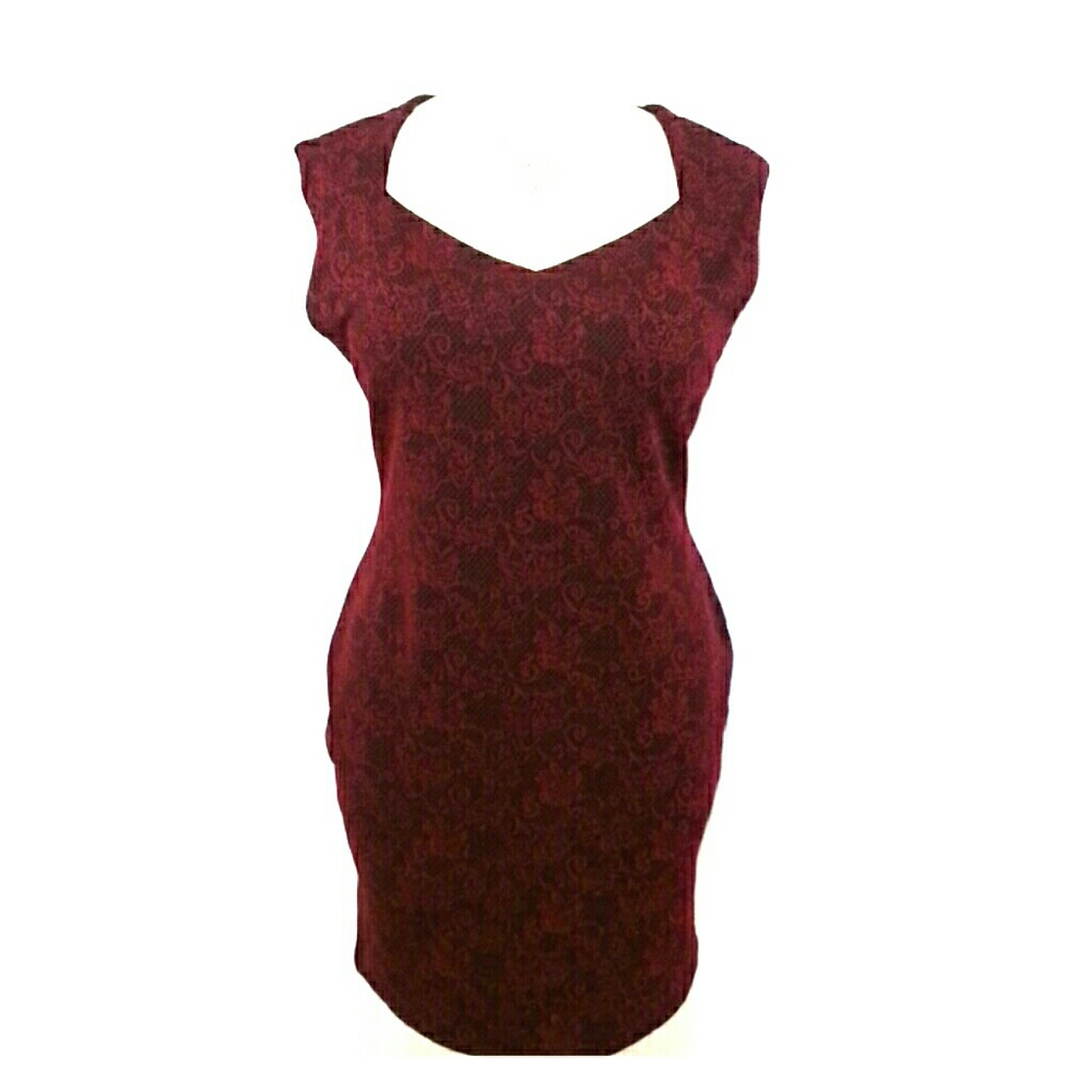 FOREVER 21 Beautiful Burgundy Dress. NWT - Picture 1 of 5