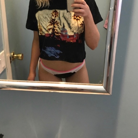 Victoria's Secret bikini bottom - Picture 3 of 6