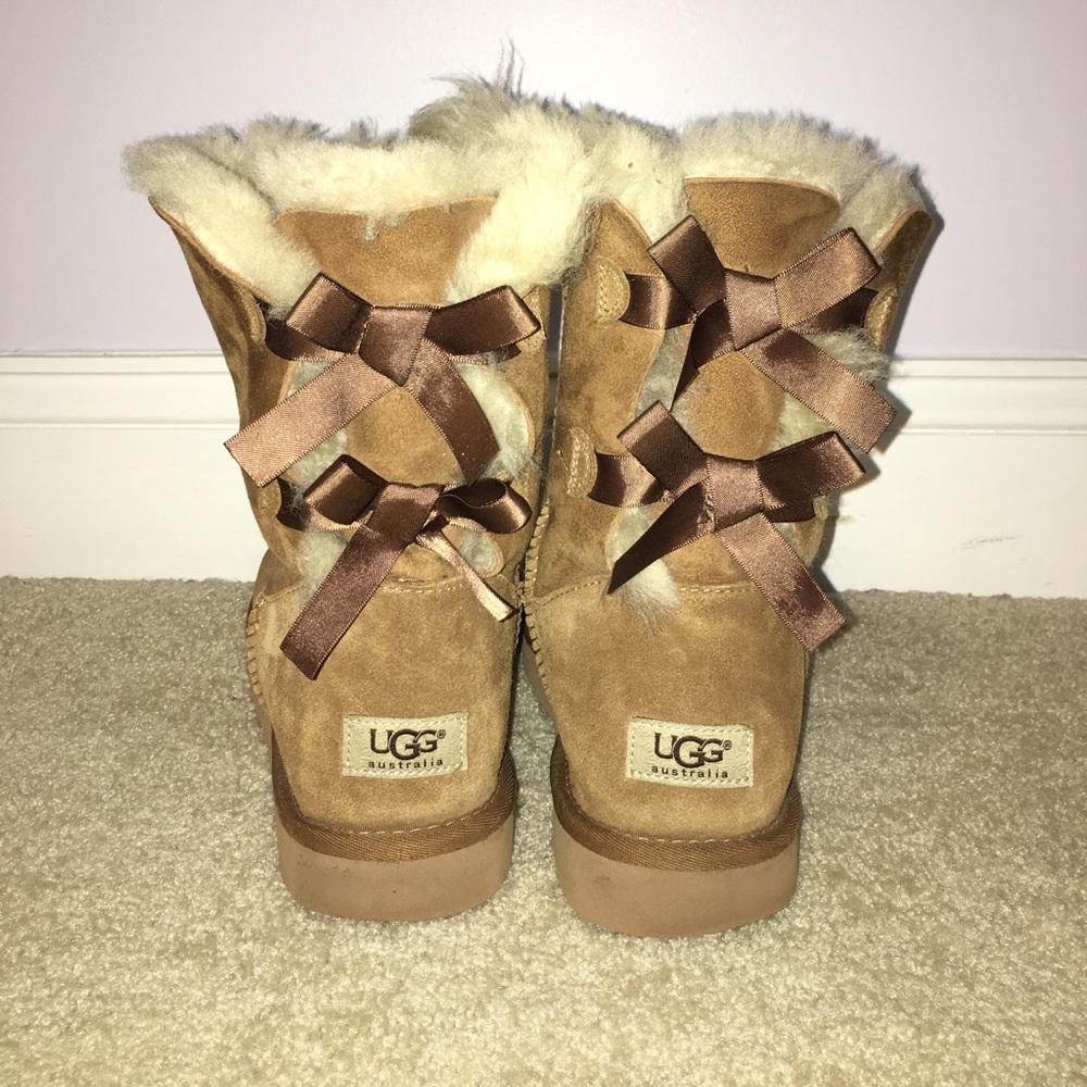Chestnut Brown Bailey Bow Uggs
