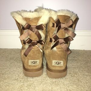 Chestnut Brown Bailey Bow Uggs