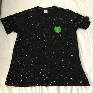 nwot alien tee