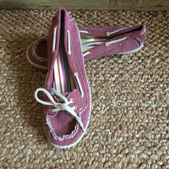 NWOB URBAN OUTFITTERS ROCK CANDY RED BOHO FLATS BOAT SHOES FLATS 9 M - Picture 4 of 14