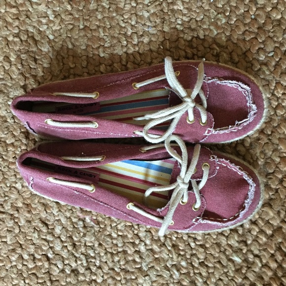 NWOB URBAN OUTFITTERS ROCK CANDY RED BOHO FLATS BOAT SHOES FLATS 9 M - Picture 5 of 14