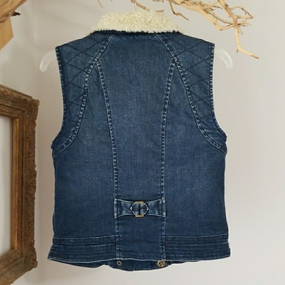 Fall is coming! by Daughters of the Liberation - Picture 3 of 8