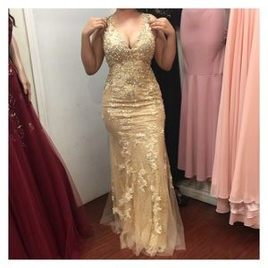 Long formal/prom dress