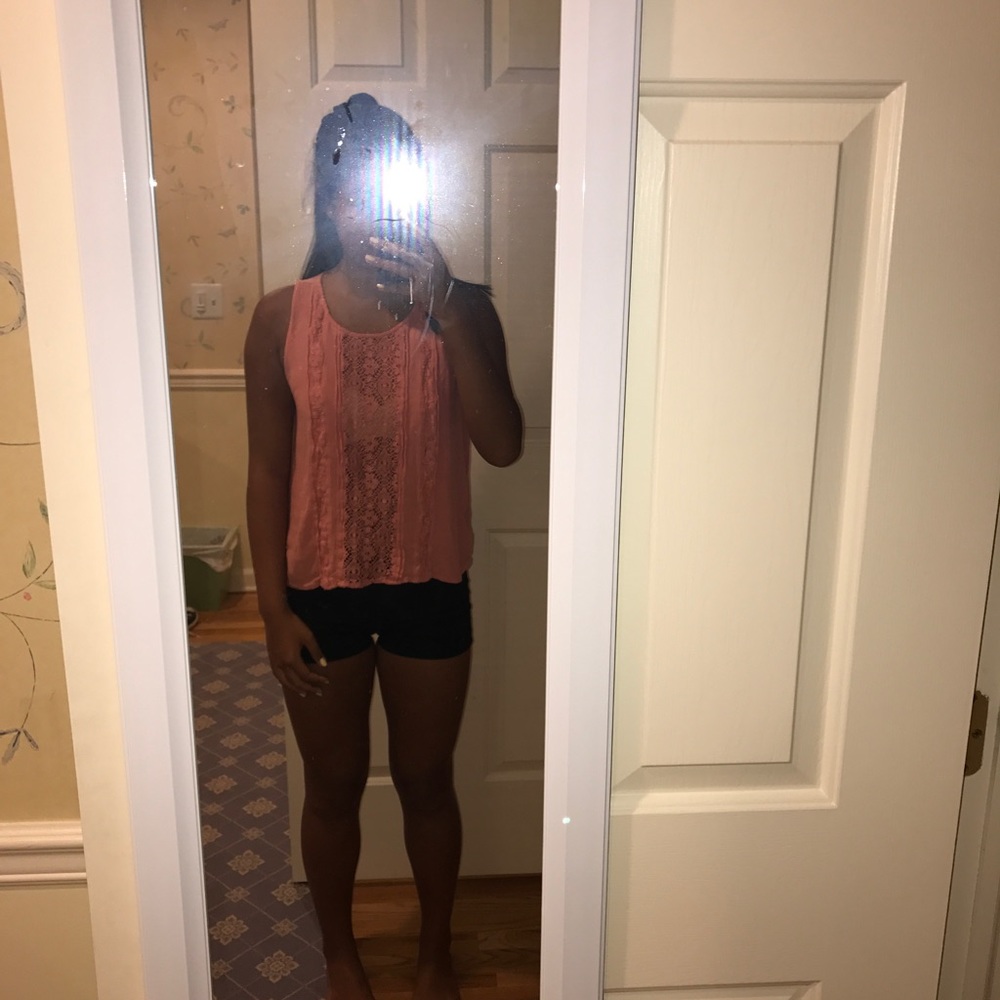 Pink tank top