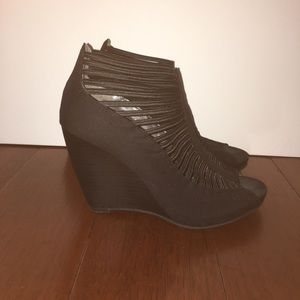 Black Wedge Heels
