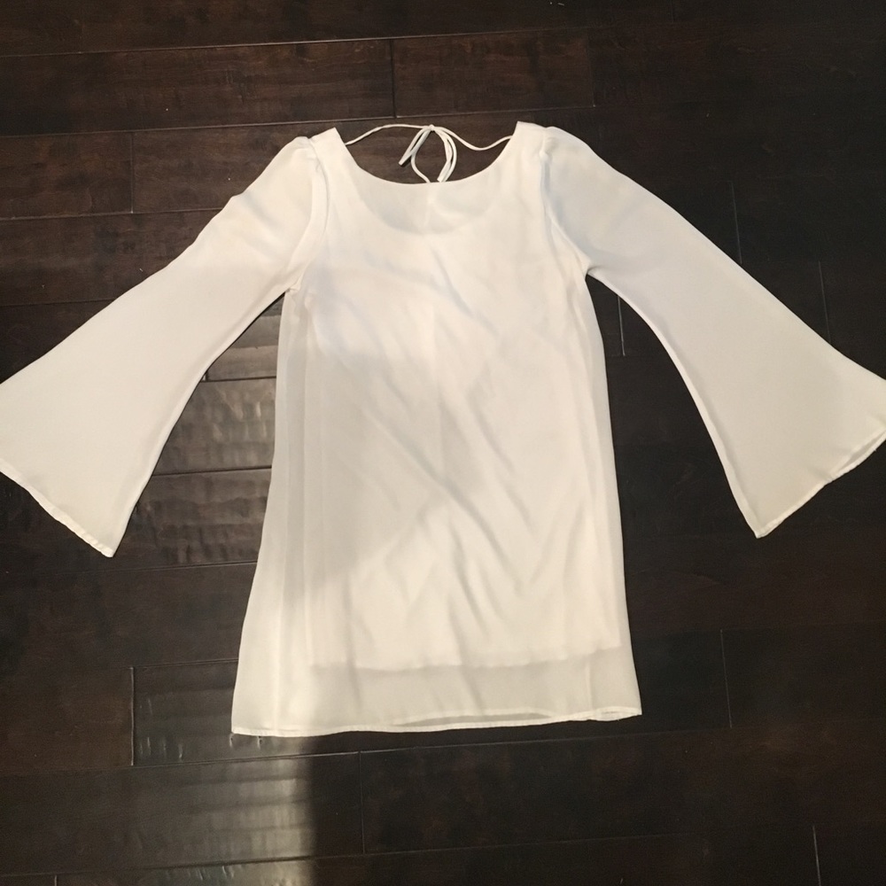 Beautiful white flowy dress.