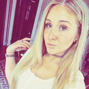 Meet your Posher, Brooke
