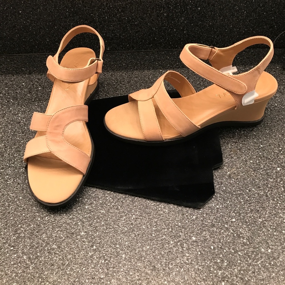 MARKON Sultan Ankle Style Wedge Sandals