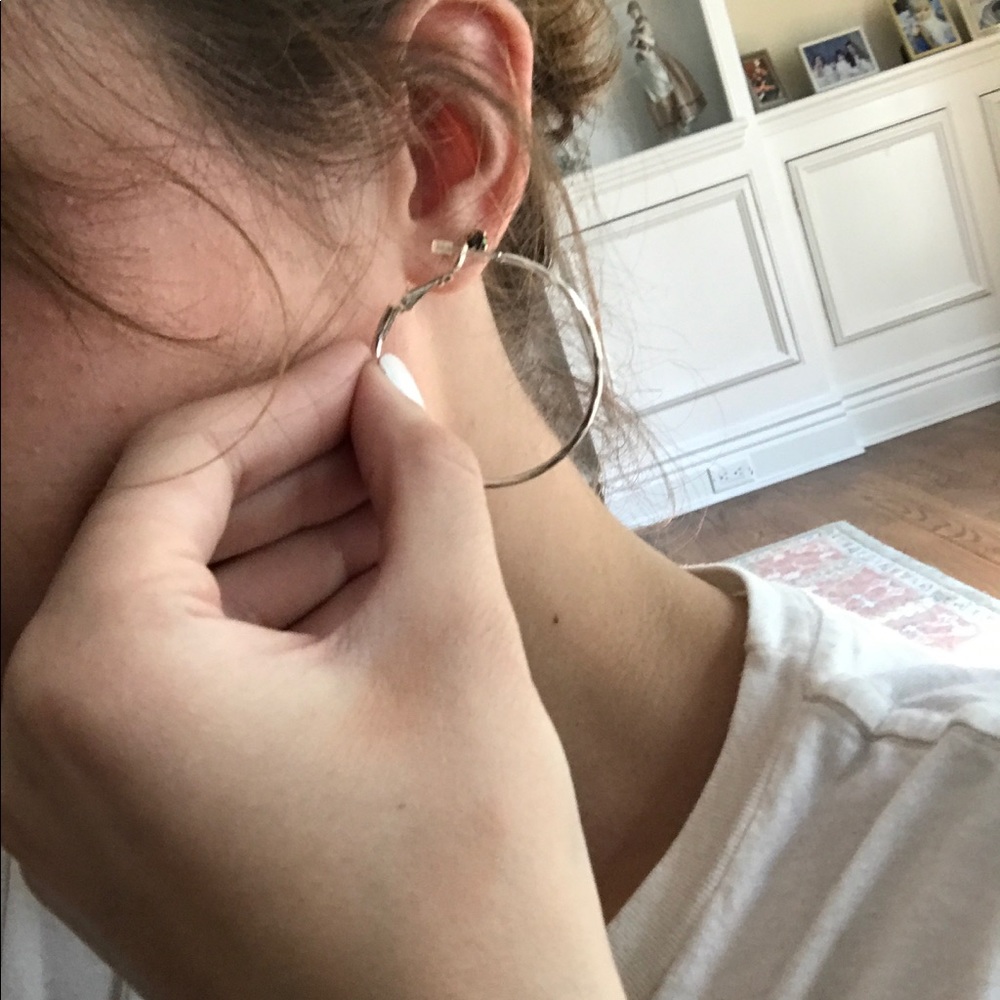 Silver hoops - Picture 3 of 3