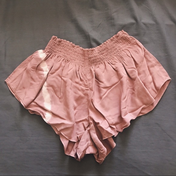 SOLD 💖 Blue life Beach bunny shorts - Picture 4 of 5