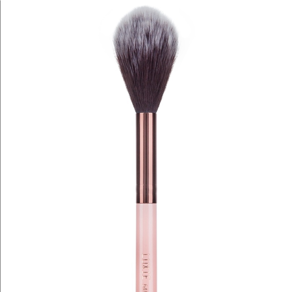 Luxie 640 brush