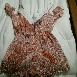 NWT pretty romper