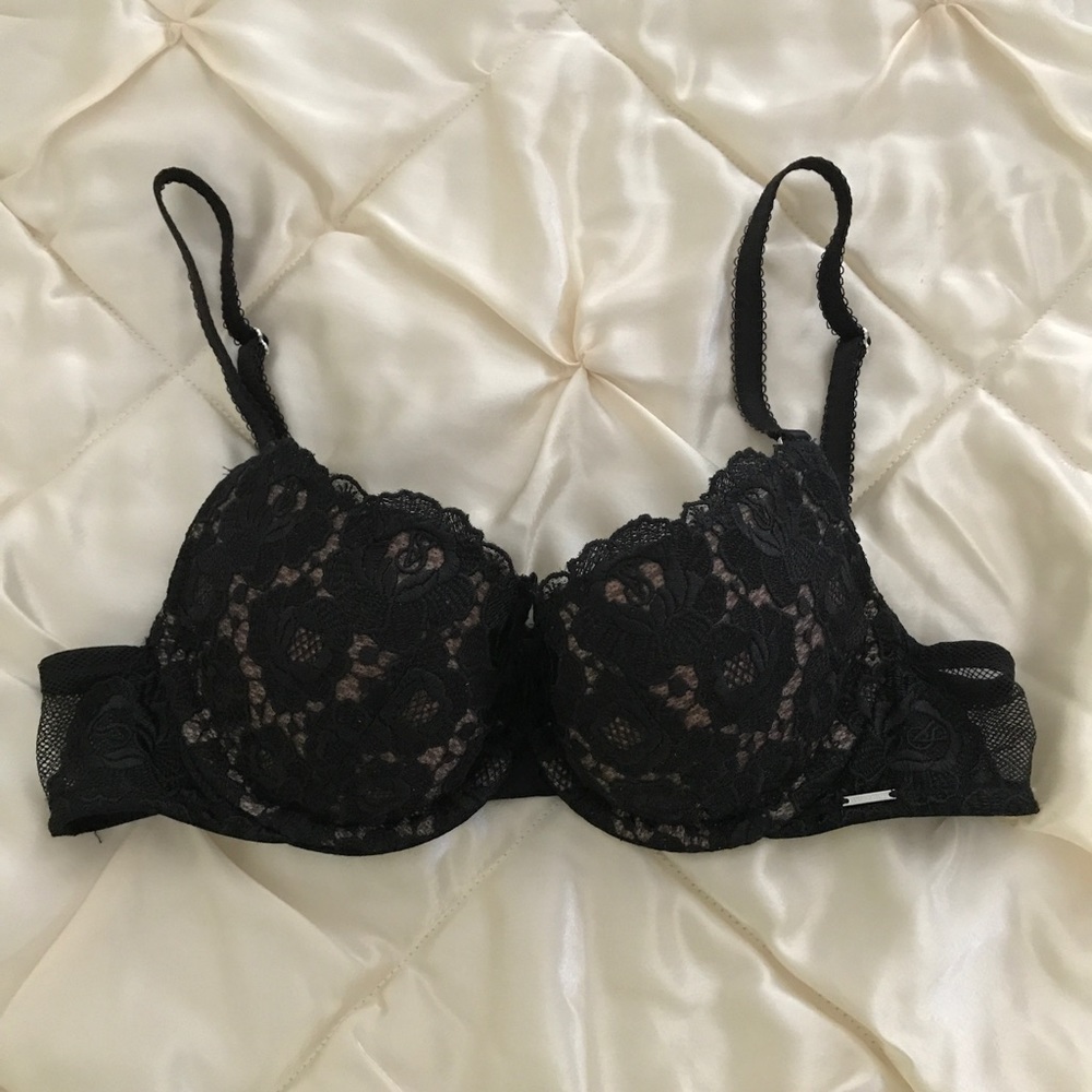 Victoria Secret bra