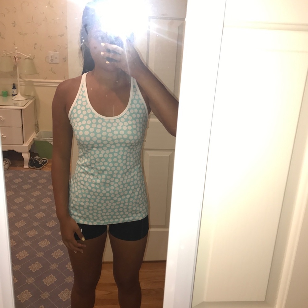 Nike workout top