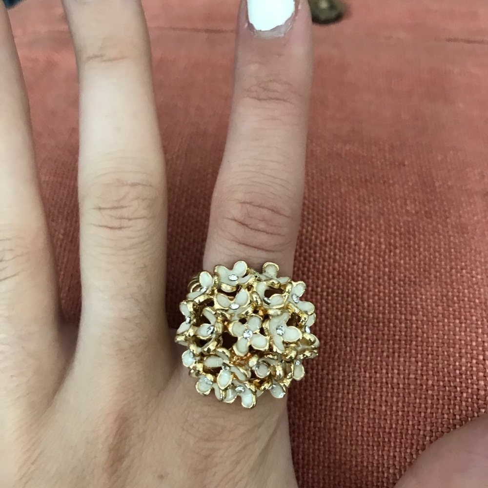 Daisy ring - Picture 6 of 6