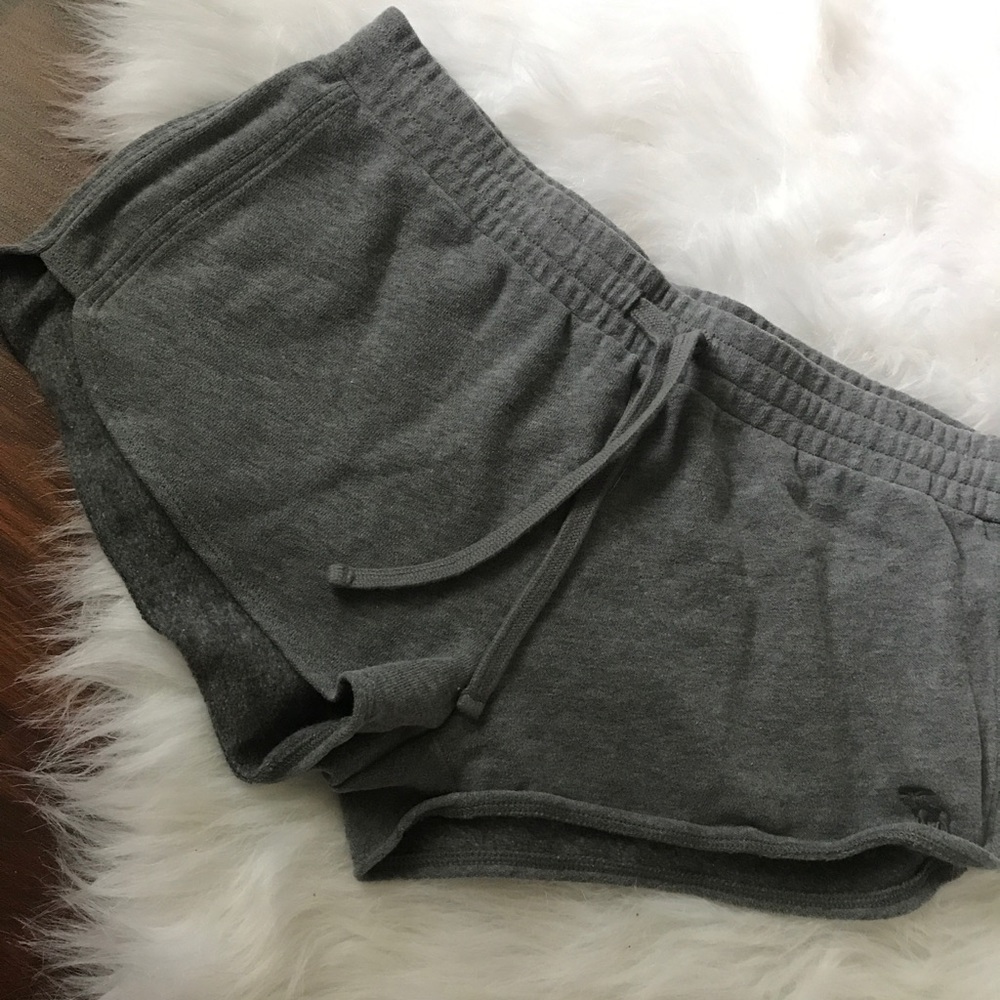 Abercrombie & Fitch soft grey shorts