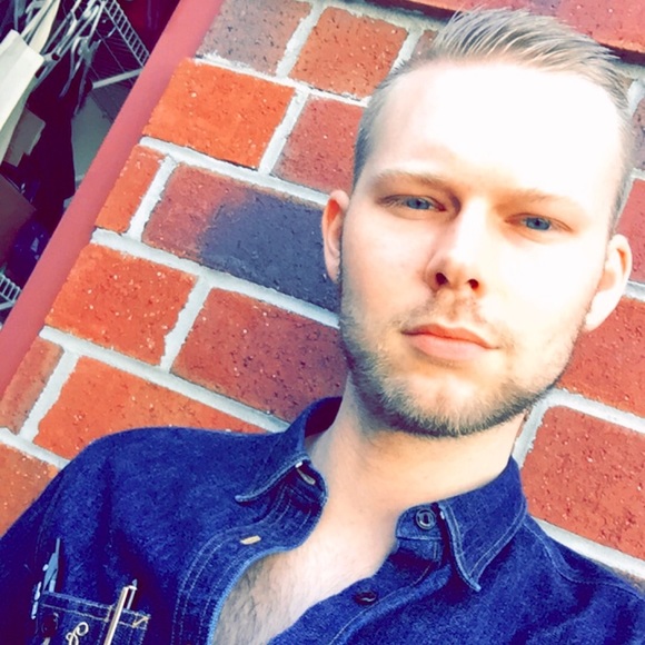 Meet your Posher, Jackson - Picture 2 of 3