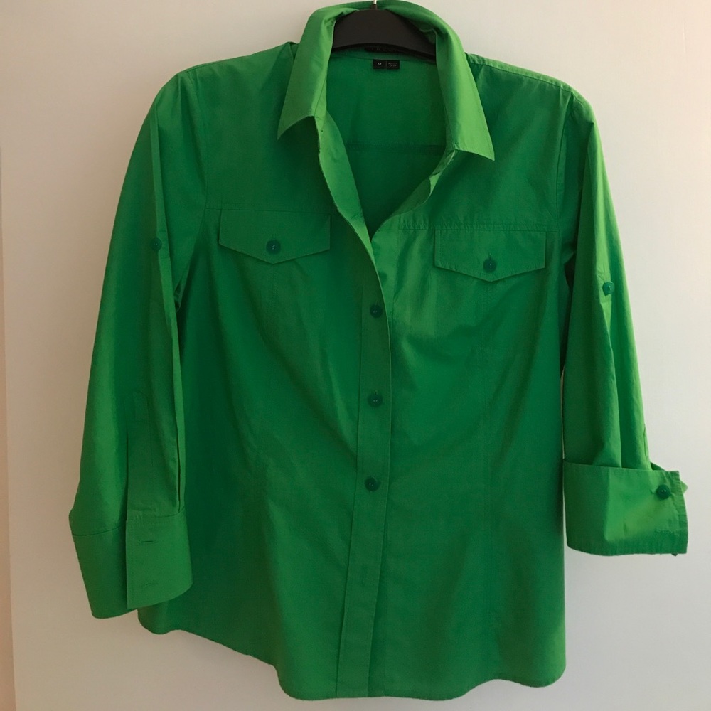 Theory green 100% cotton button down