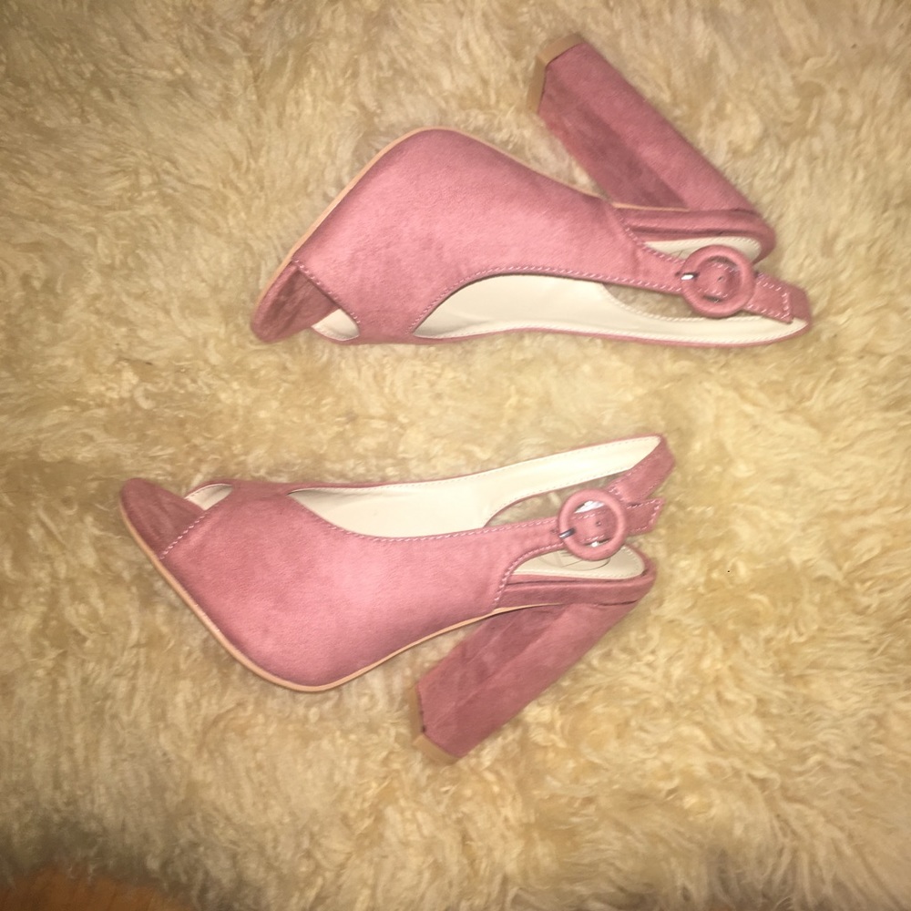 Missguided chunky heel size 5