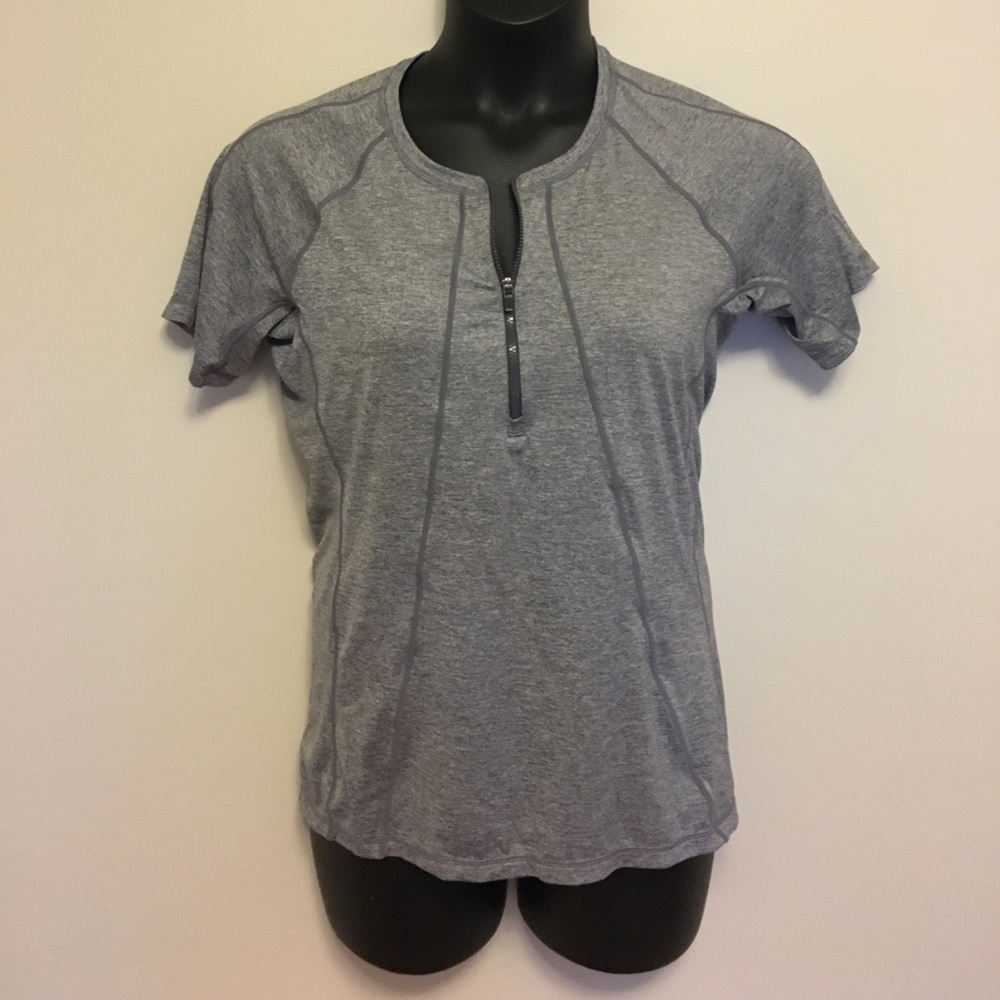 New ATHLETA rash guard shirt