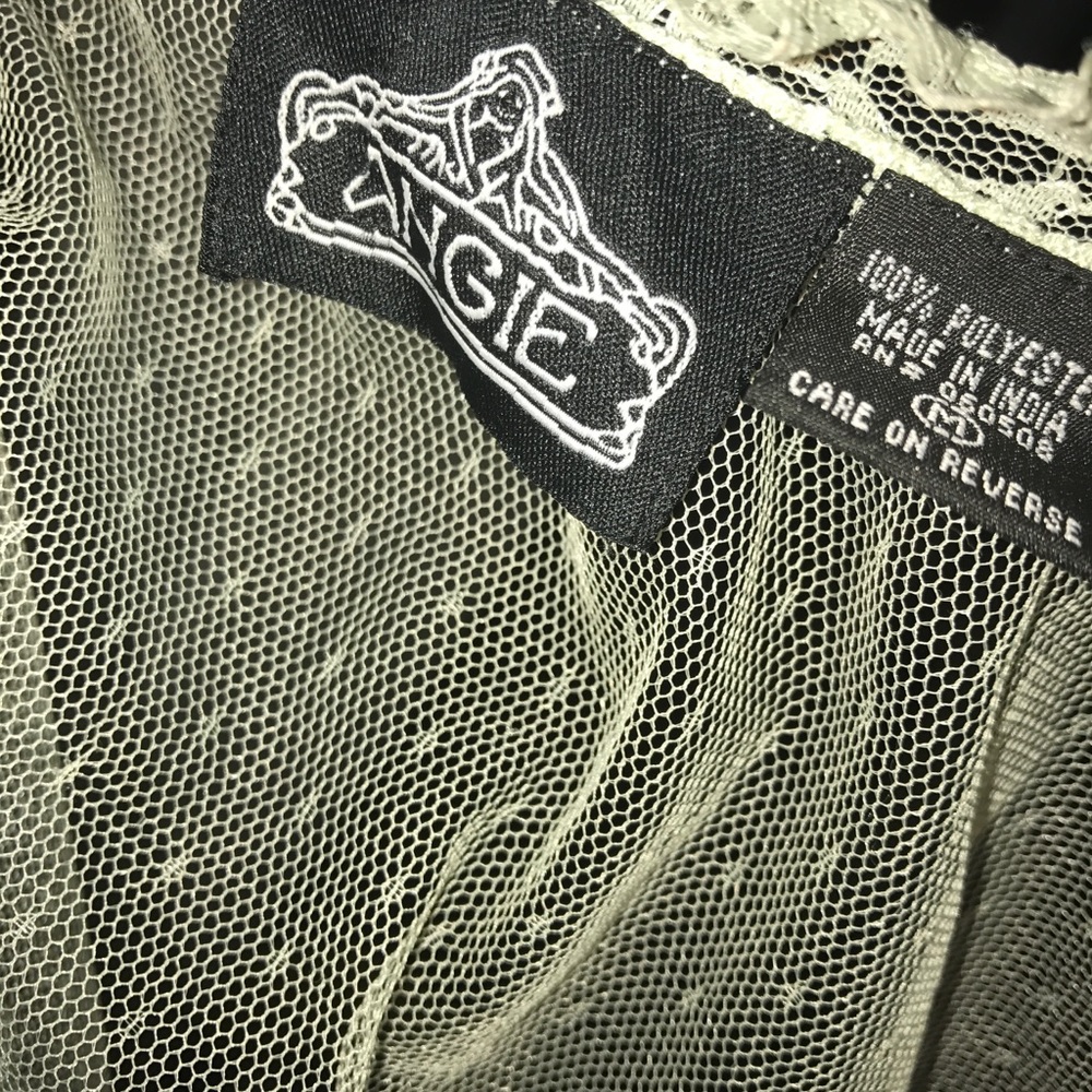 Lace Lingerie - Picture 5 of 12