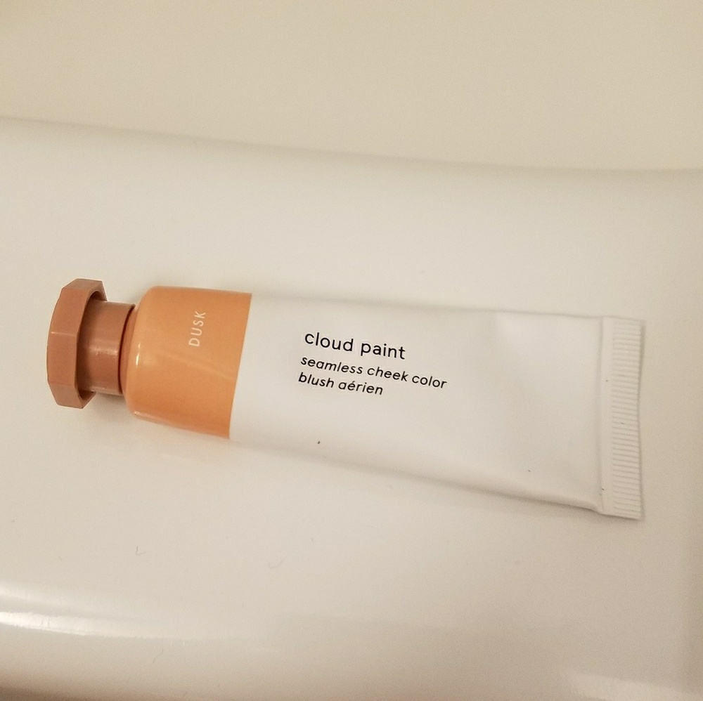 Glossier cloud paint x dusk