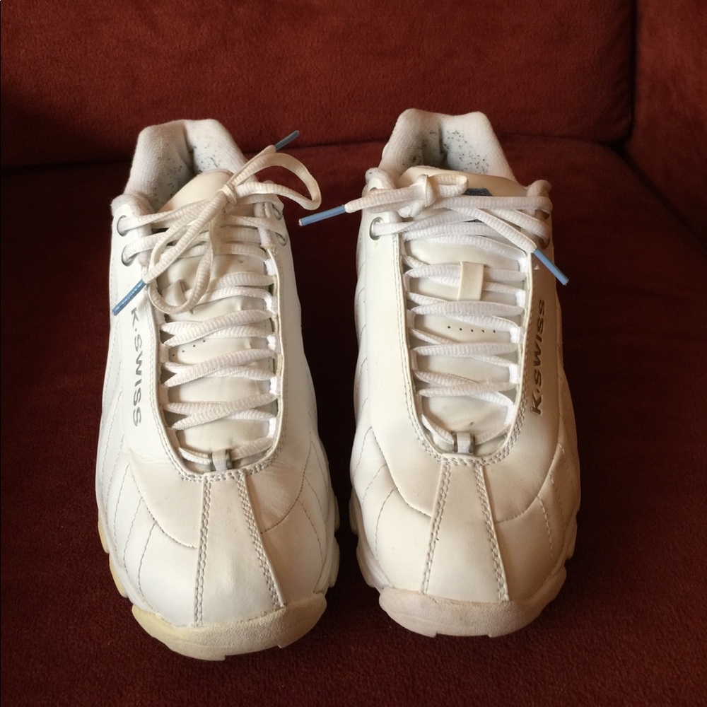 K Swiss tennis shoes