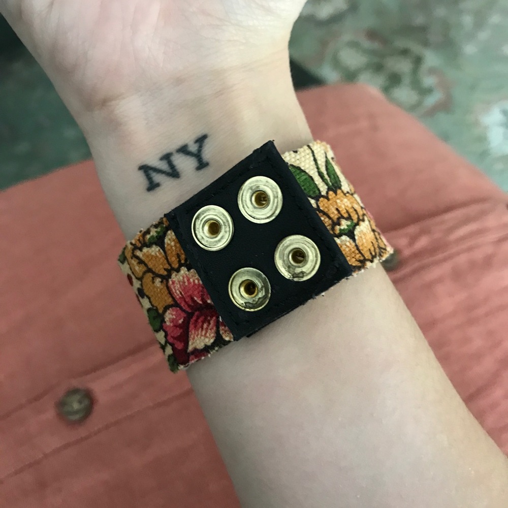 Reversible bracelet - Picture 8 of 8