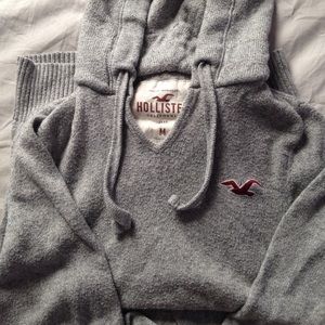 Hollister Hoodie