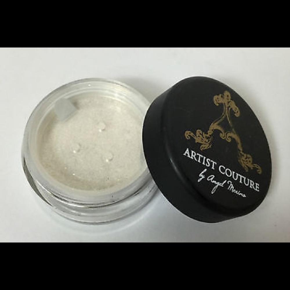 Artist Couture Glow Powder