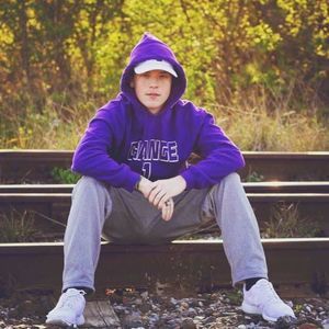 Meet your Posher, Joel