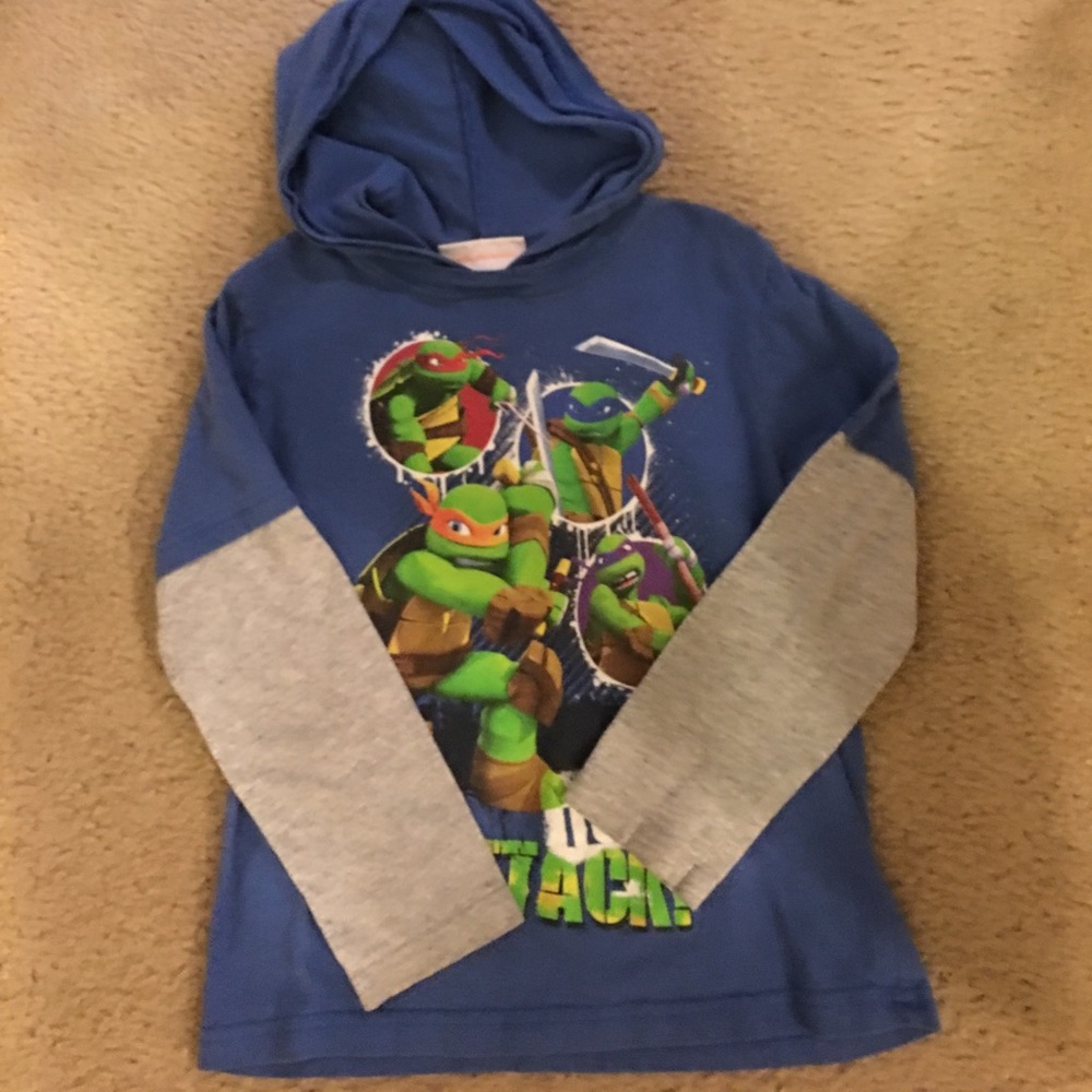 🔴Boys Hooded Tshirt- SM 5/6