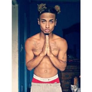 Meet your Posher, Jay