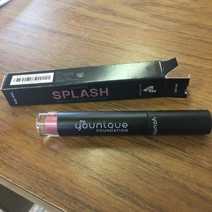 Younique Splash liquid lipstick