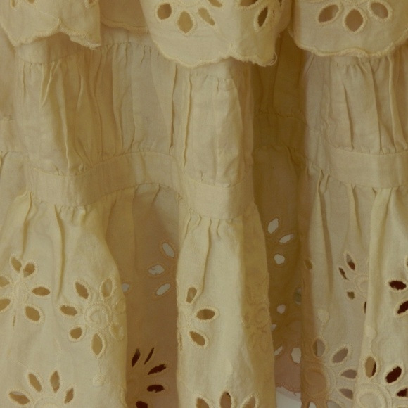 Hovering Dots dress by Zehavale - Picture 4 of 8